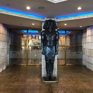 Meet your Posher, Byron